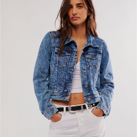 FREE PEOPLE | Rumors Denim Jacket in Light Indigo - Picture 8 of 11